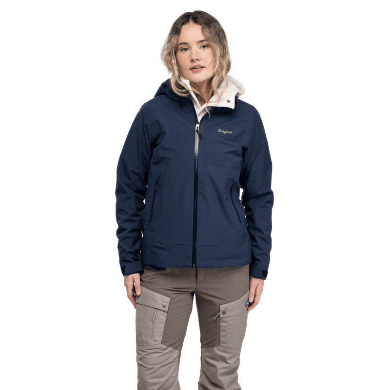 3875-557-essentials (2).png