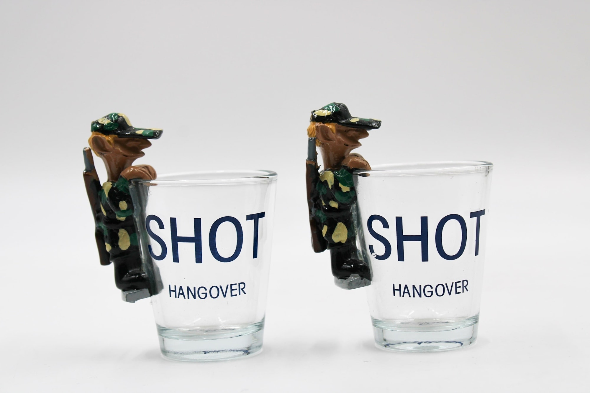 Shotglas, Hang Over, set om 2st.
